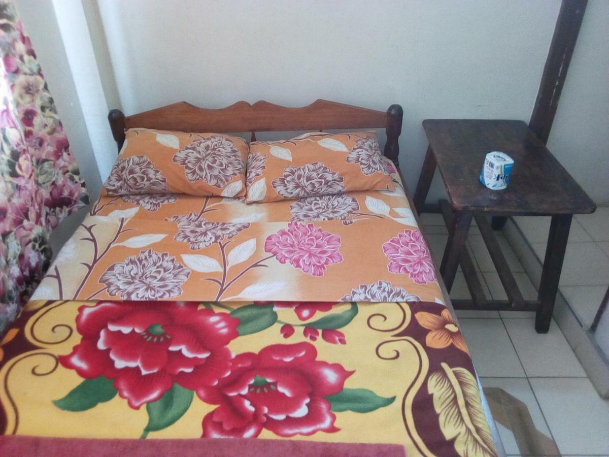 Mona Lisa Guest House, Кисуму Экстерьер фото